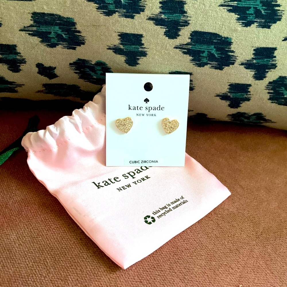NWT ♠️ Kate Spade ♠️ heart earrings